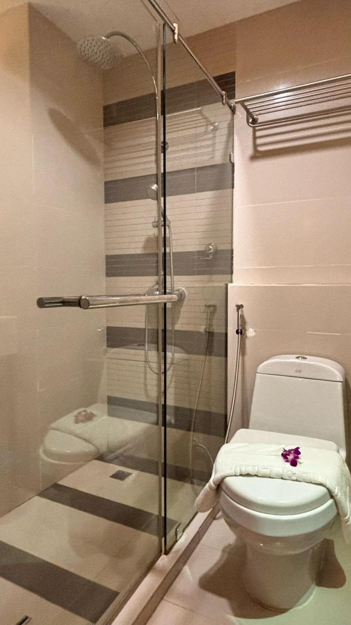 בנגקוק Sam Homestay מראה חיצוני תמונה